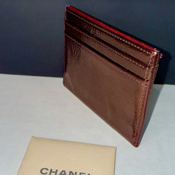CHANEL Metallic Red Card holder - Picture 6 of 13